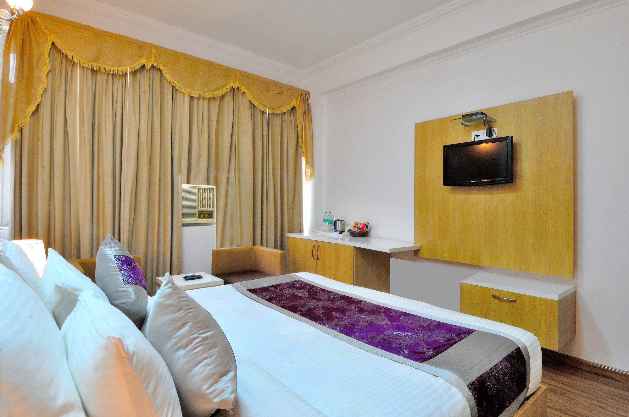 Hotel Solitaire Chandigarh - 10 Mins From Railway Station Екстер'єр фото