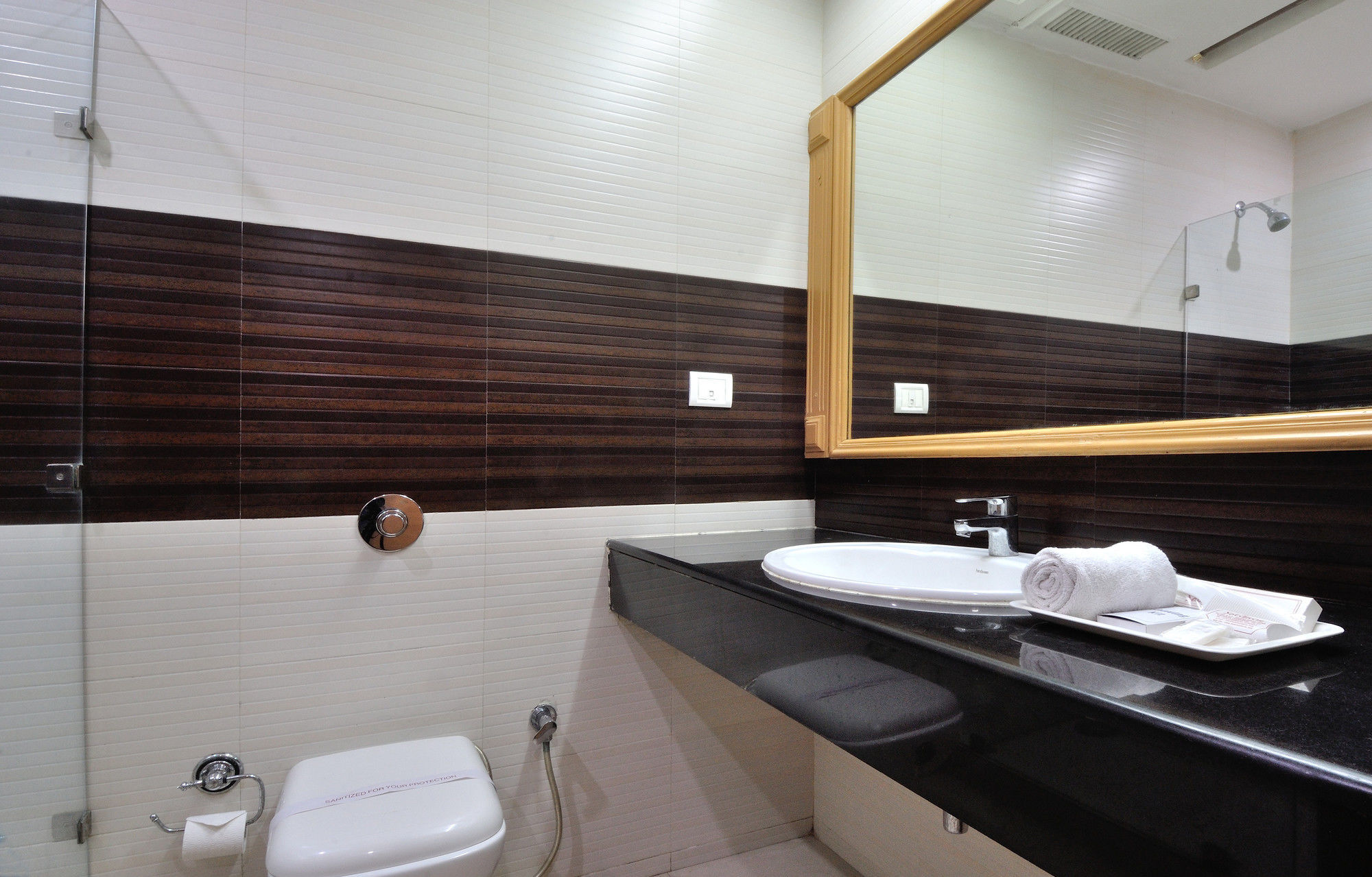 Hotel Solitaire Chandigarh - 10 Mins From Railway Station Екстер'єр фото