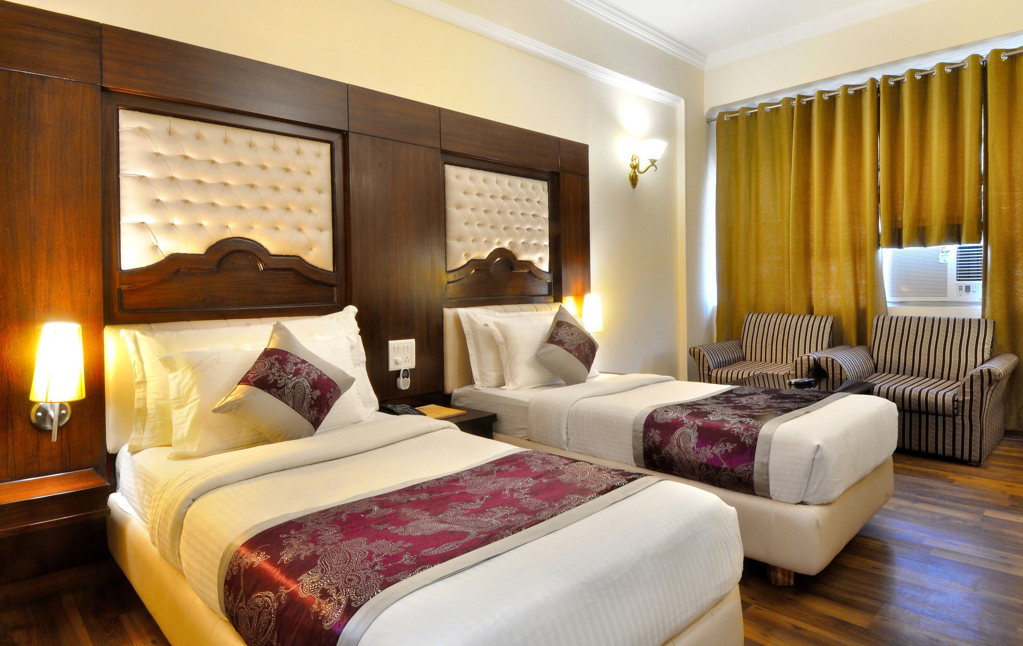 Hotel Solitaire Chandigarh - 10 Mins From Railway Station Екстер'єр фото