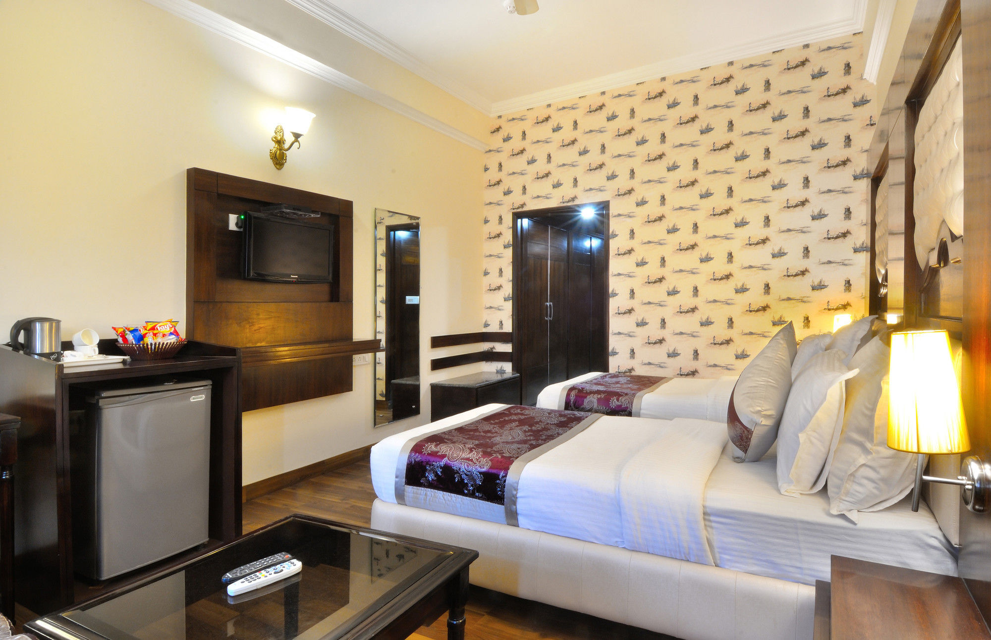 Hotel Solitaire Chandigarh - 10 Mins From Railway Station Екстер'єр фото